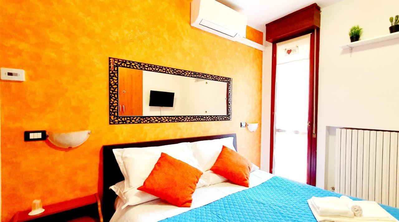 Guest Holiday Filangieri 1 Reggio Emilia Exterior photo
